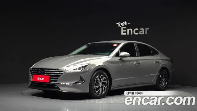 HYUNDAI SONATA HYBRID 2022