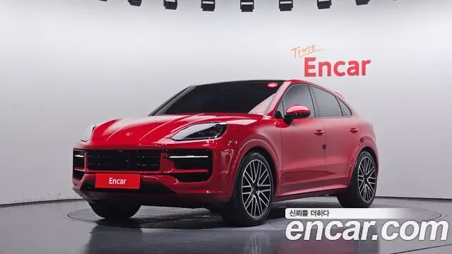 PORSCHE CAYENNE 2025