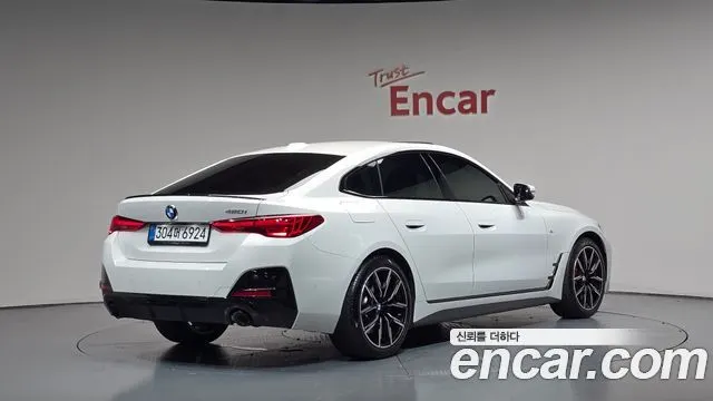 BMW 4 SERIES 2026