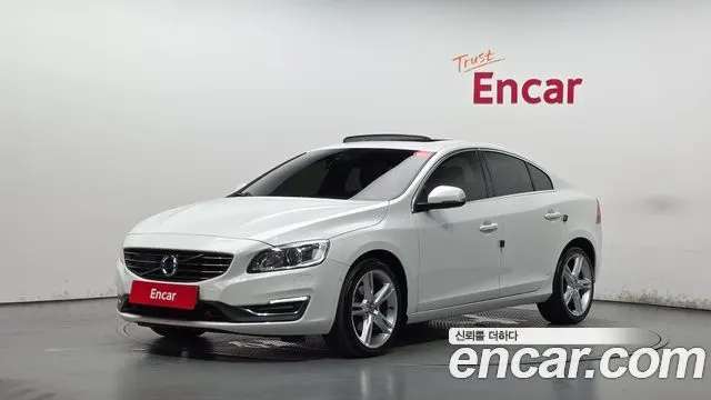 VOLVO S60 2017