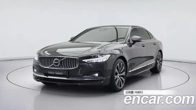 VOLVO S90 2023