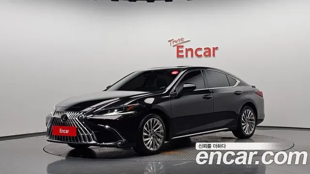 LEXUS ES300H 2026