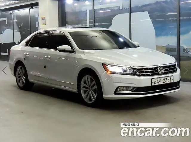 VOLKSWAGEN PASSAT 2018