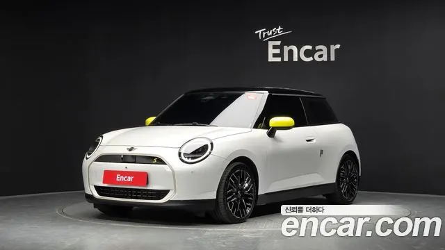 MINI COOPER ELECTRIC 2024