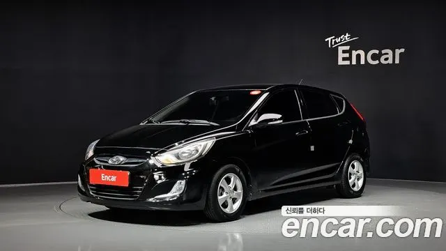 HYUNDAI ACCENT 2014