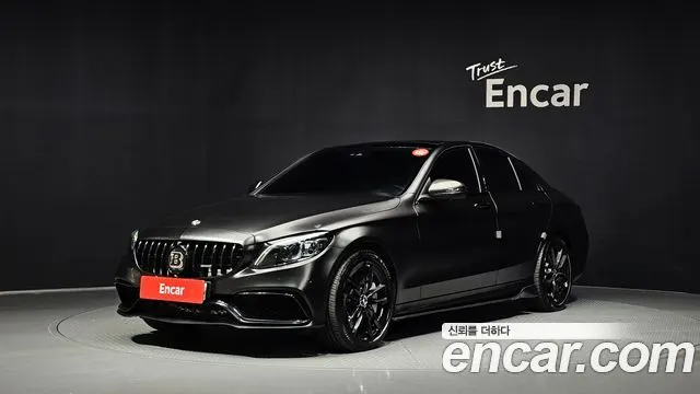 MERCEDES-BENZ C-CLASS W205 2019