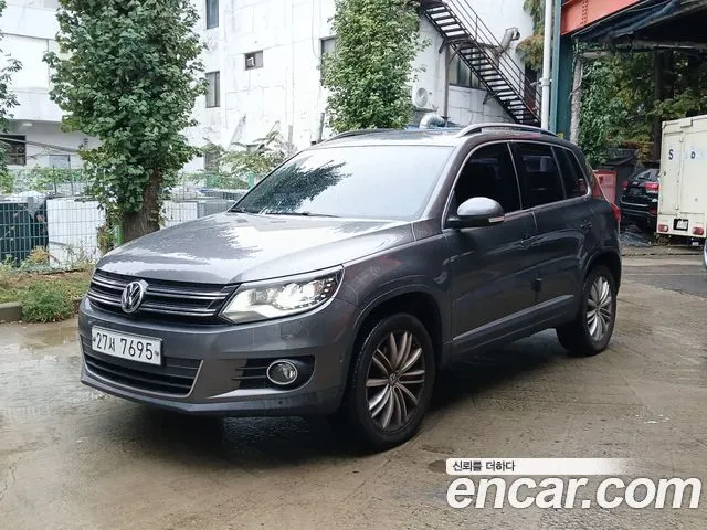 VOLKSWAGEN TIGUAN 2014