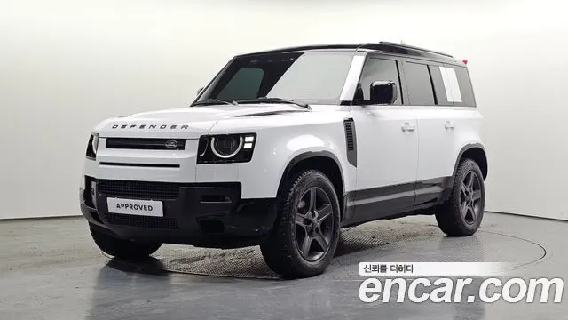 LAND ROVER DEFENDER 2026