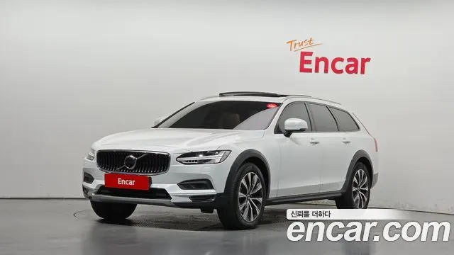VOLVO V90 CROSS COUNTRY 2021