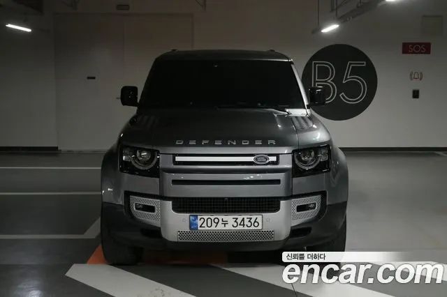 LAND ROVER DEFENDER 2022