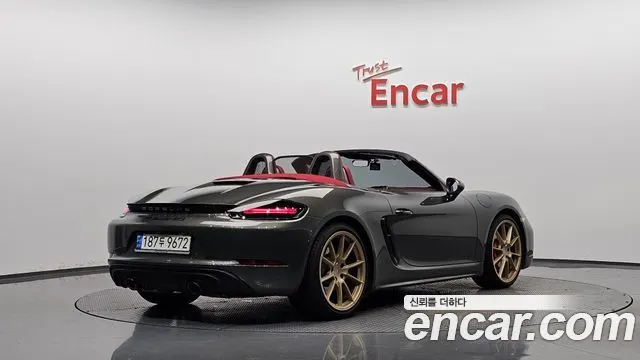 PORSCHE 718 BOXSTER 2022