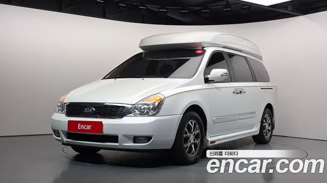 KIA CARNIVAL R 2013