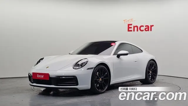 PORSCHE 911 2020