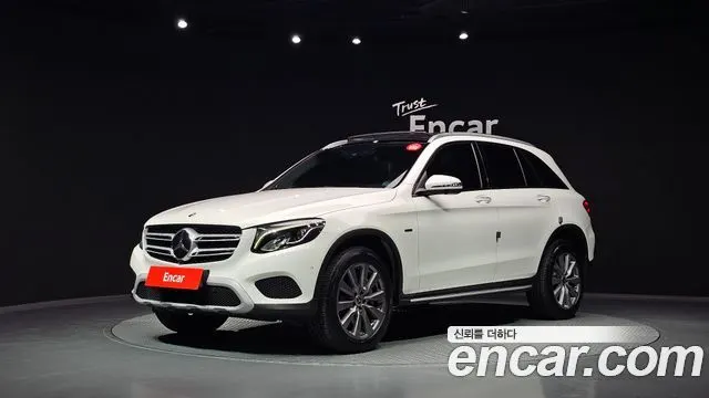 MERCEDES-BENZ GLC-CLASS X253 2019