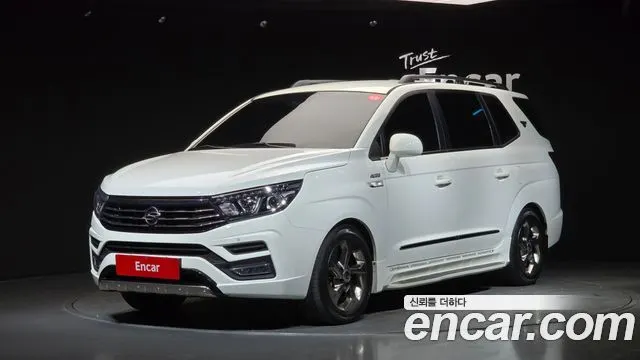 KGM KORANDO TURISMO 2019