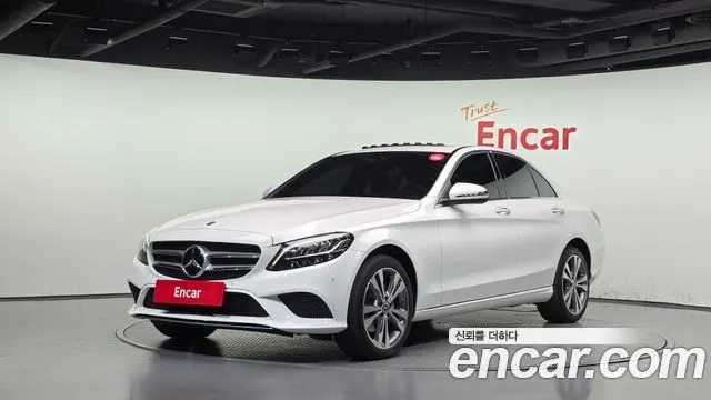 MERCEDES-BENZ C-CLASS W205 2020