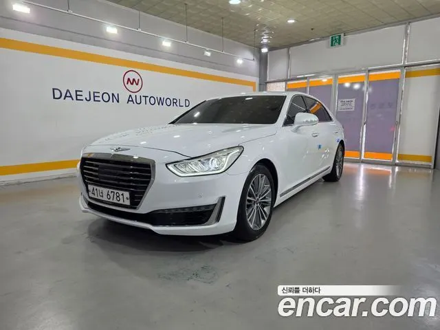 GENESIS EQ900 2017