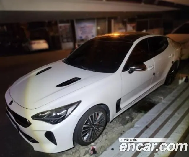 KIA STINGER 2018