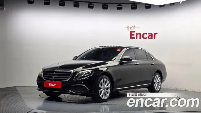 MERCEDES-BENZ E-CLASS W213 2020