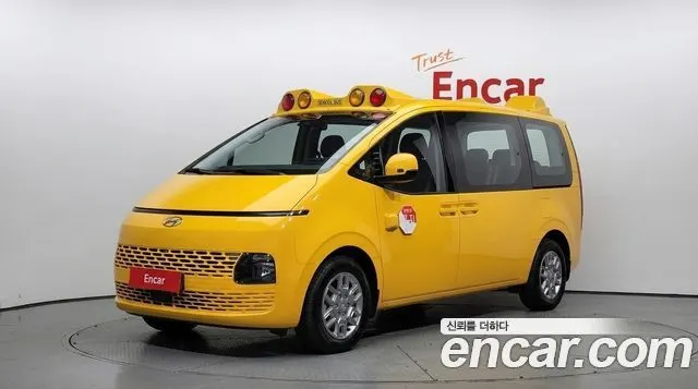 HYUNDAI STARIA 2022