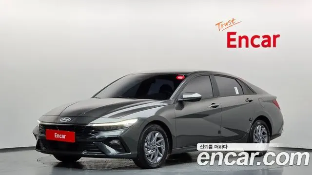 HYUNDAI AVANTE HYBRID 2024
