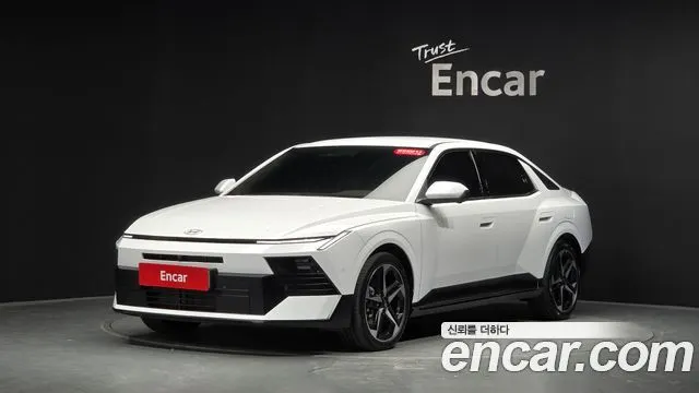 HYUNDAI AVANTE — из Кореи под ключ