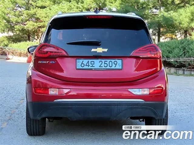 CHEVROLET BOLT 2019 — 128 484 км, красный, Корея — под ключ — фото 4
