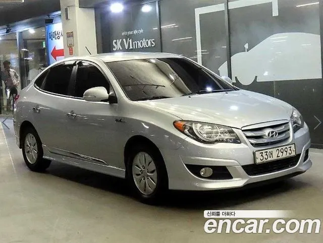 HYUNDAI AVANTE HYBRID 2010