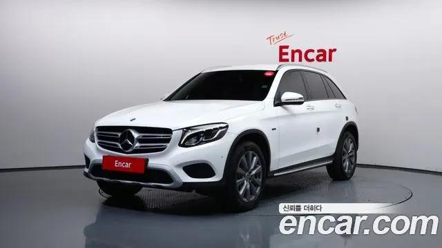 MERCEDES-BENZ GLC-CLASS X253 2019