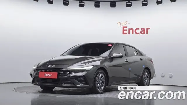 HYUNDAI AVANTE HYBRID 2024