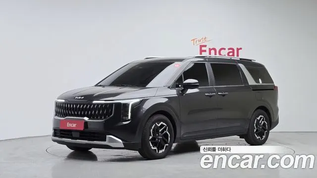 KIA CARNIVAL 2025