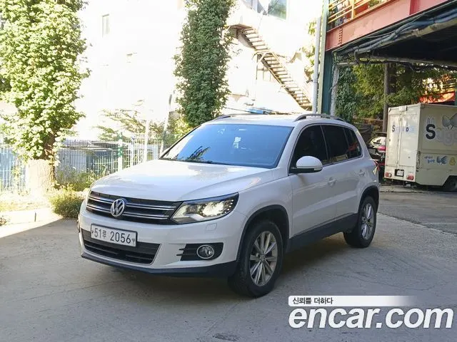 VOLKSWAGEN TIGUAN 2015