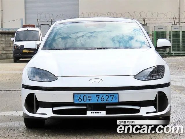 HYUNDAI IONIQ 6 2023