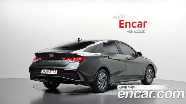 HYUNDAI AVANTE HYBRID 2024