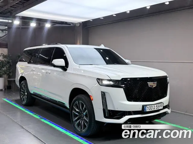 CADILLAC ESCALADE 2023
