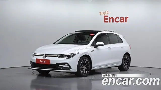 VOLKSWAGEN GOLF 2022