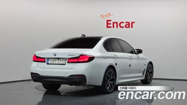 BMW 5 SERIES 2022