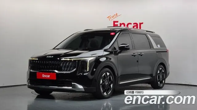 KIA CARNIVAL 2025