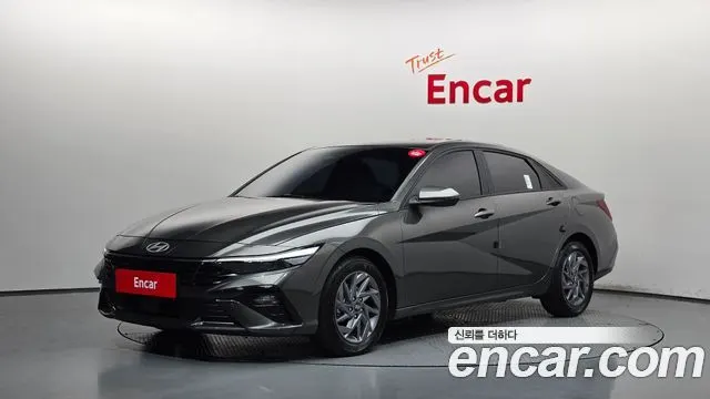 HYUNDAI AVANTE HYBRID 2024
