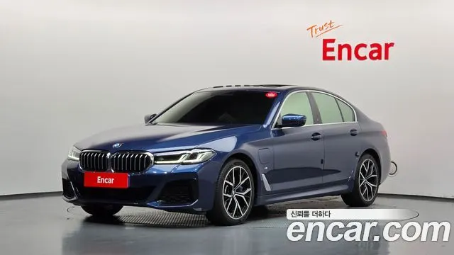 BMW 5 SERIES 2021