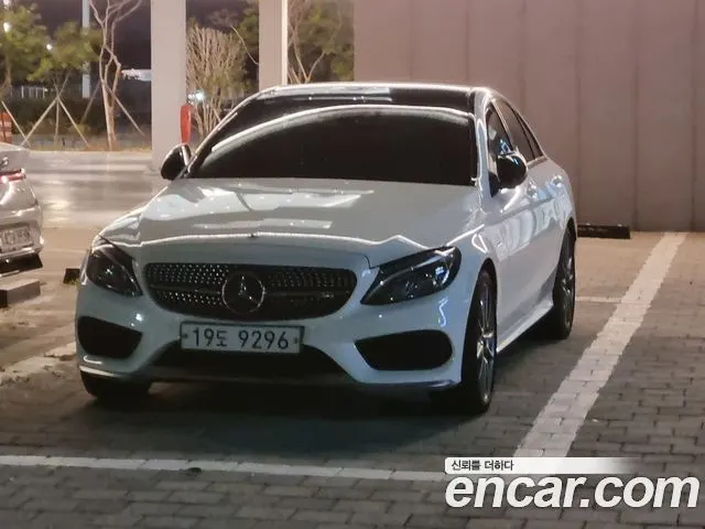 MERCEDES-BENZ C-CLASS W205 2018