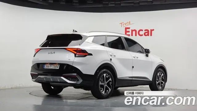 KIA SPORTAGE HYBRID 2023