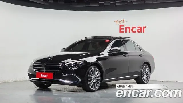 MERCEDES-BENZ E-CLASS W213 2023