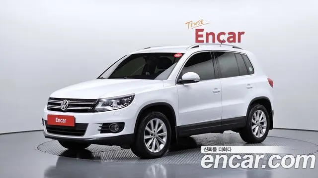 VOLKSWAGEN TIGUAN 2015
