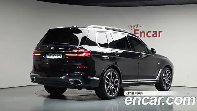 BMW X7 2024