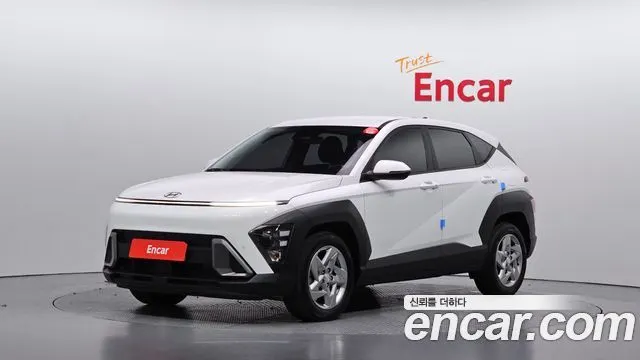 HYUNDAI KONA 2023