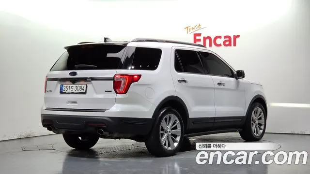 FORD EXPLORER 2019