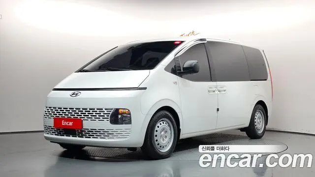 HYUNDAI STARIA 2022