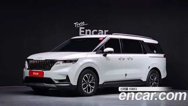 KIA CARNIVAL 2023