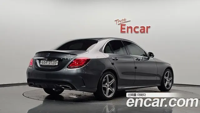 MERCEDES-BENZ C-CLASS W205 2017
